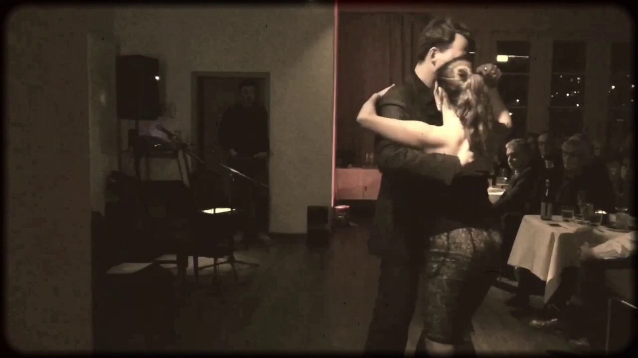 Ruth y Kersten bailan "Te aconsejo que me olvides" Tango de Troilo