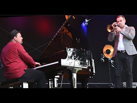 Roman und Julian Wasserfuhr - You Don't Know What Love Is