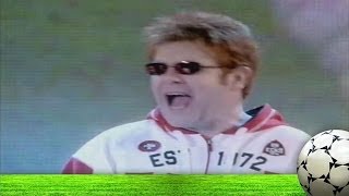 Valentine&#39;s Day Special: Elton John celebrates football