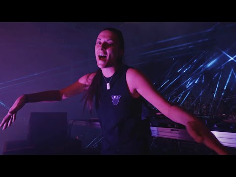 LSZEE (LSDREAM & CloZee) - Baiana (CloZee Remix ) x Stand Up x Inner Peace - LIVE @ RED ​​ROCKS