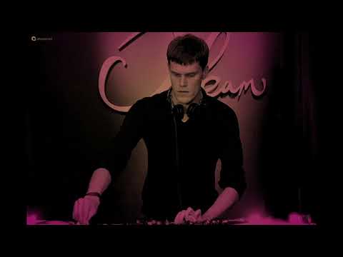 Izhevski - Live at Orfeum 08.10.2011 Budapest