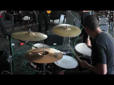 INSERVIBLES (Mexico City) - recording for WHPK Pure Hype, 9/14/12 (Part 2/2)
