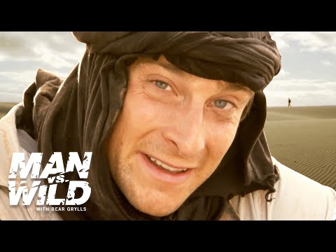 Surviving in Deadly Deserts | Man Vs. Wild | Discovery