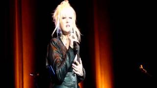 Cyndi Lauper live at Berlin - Sally&#39;s pigeon &amp; True colors