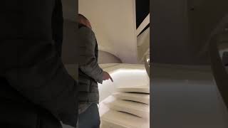 Download lagu Staircase at Armani fifth Ave w Eric Brody mp3