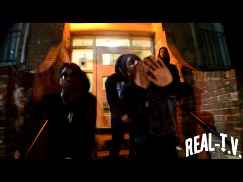 PACZDATMUZIC/PRESENTS V-NECKGANG FT GOONIE Q