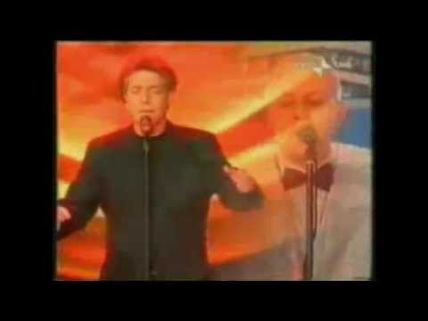 Nino D'Angelo-Mari' [Live Sanremo 2002]