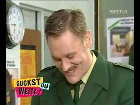 Pole erstattet Anzeige wegen Autodiebstahl - Was guckst du ?!