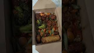 Whole Foods hot bar 🥗🍗🥕⭐️ #quickmeals #easymealprep #wholefoodsmarket