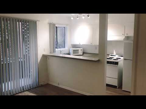 Junior 1 bedroom / studio with new flooring throughout APT#108