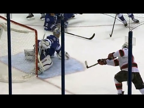 Nabokov makes unreal stick save to rob Ryder