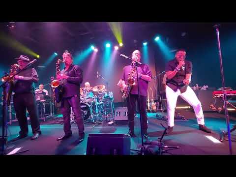Diggin' On James Brown - Tower of Power (Birchmere - November 2022)