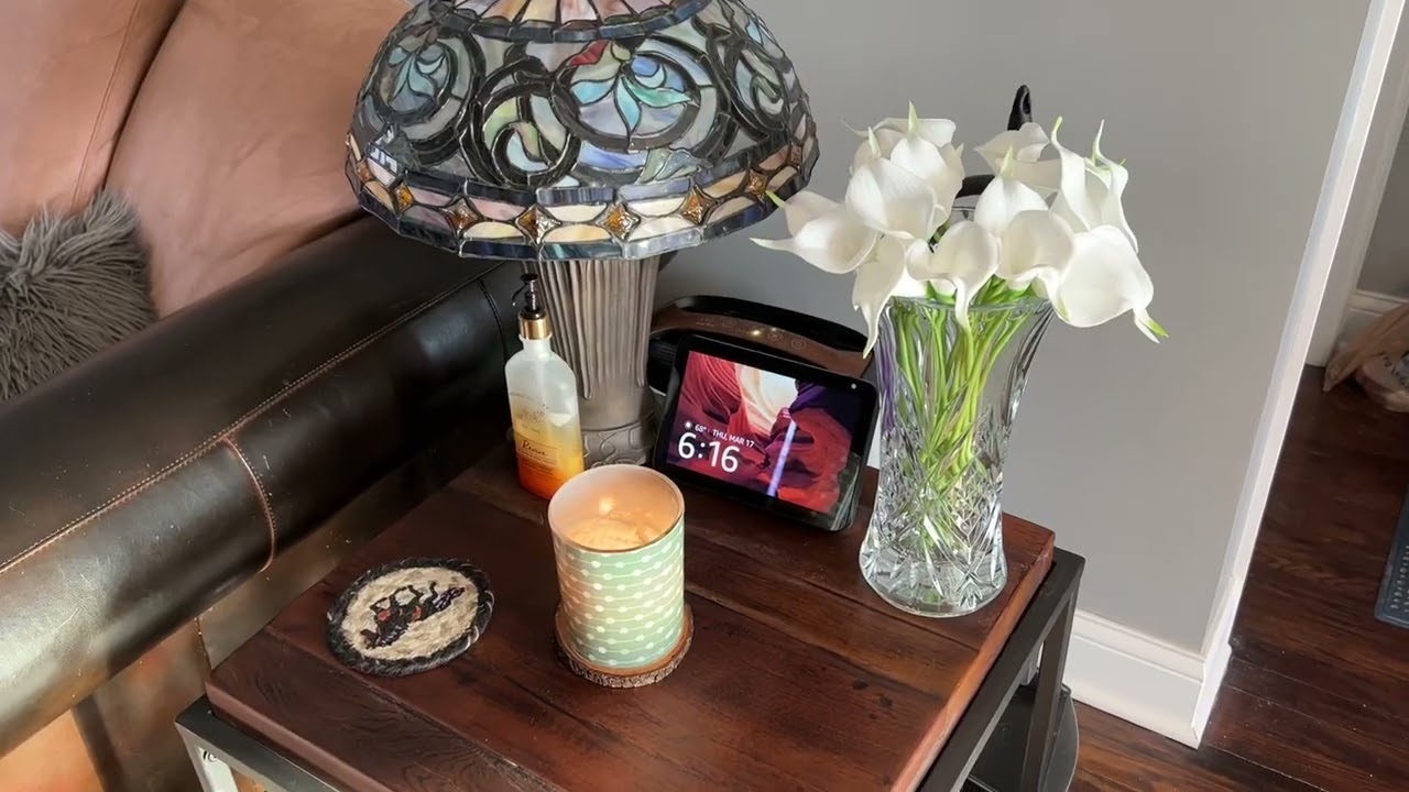 Review of 20Pcs Calla Lily Fake White Flowers Wedding Bouquet Artificial Real Touch Latex Flowers