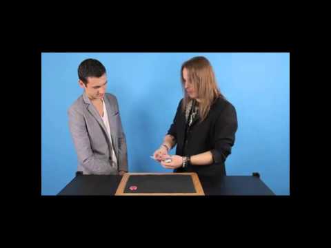 Gambit (Red) by Dee Christopher and Magic Tao - Trick - asdetrebol.com