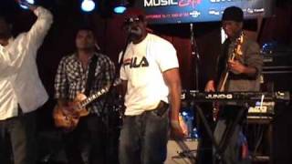 SAUKRATES - WE CAN GO (NEWB) LIVE @ THE HARD ROCK CAFE