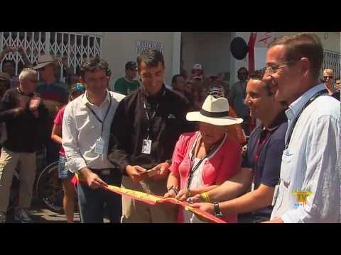 21/08/11 – Vuelta Ciclista a España, salida de la 2ª etapa desde La Nucía.