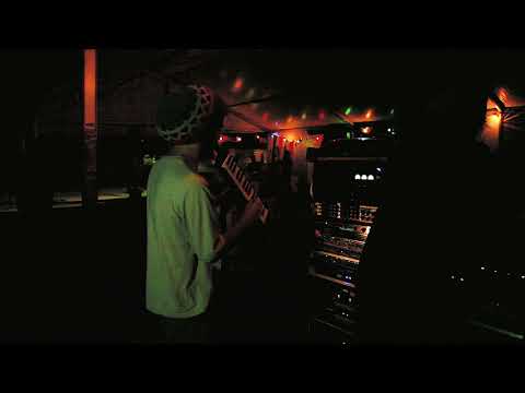 Forward Fever & Irie Ilodica @ Kingkop Leuven 14'  Playing 'Tribute'