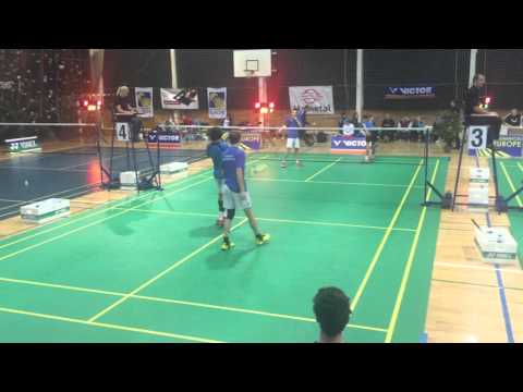 Jesper Nyberg, Edwin Sjodin - Vojtěch Sebera, David Waller 21-17 17-21 16-21