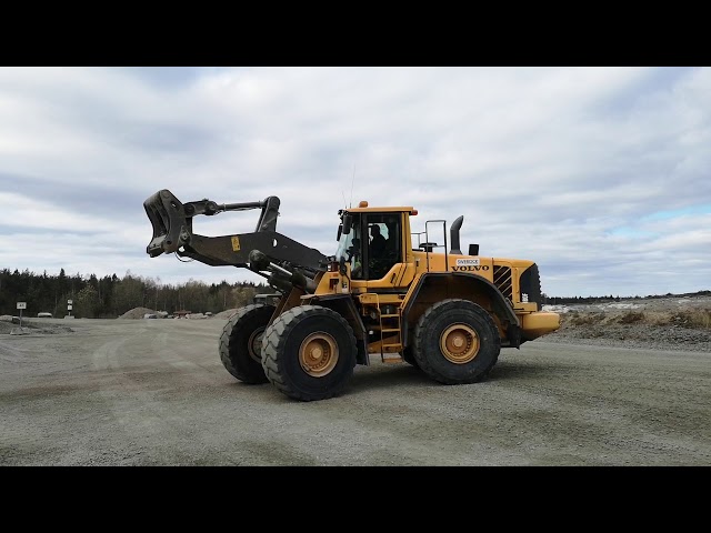 563333 Wheel loader Volvo L180F -07 incl. bucket