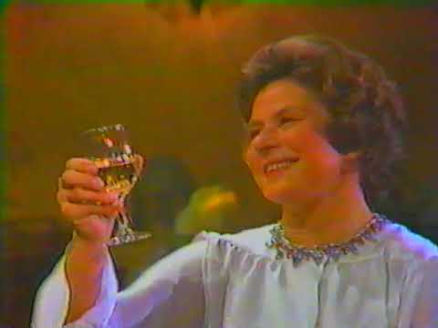 Casablanca Revisited 1979 Frank Sinatra Sings As Time Goes By to Ingrid Bergman