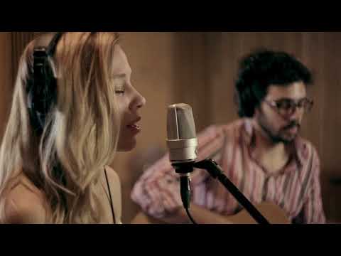 Ola Jas  & João de Sousa - Samba po utracie