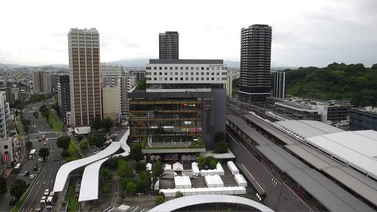 Live webcam view of Shirakawaguchi Station Plaza View