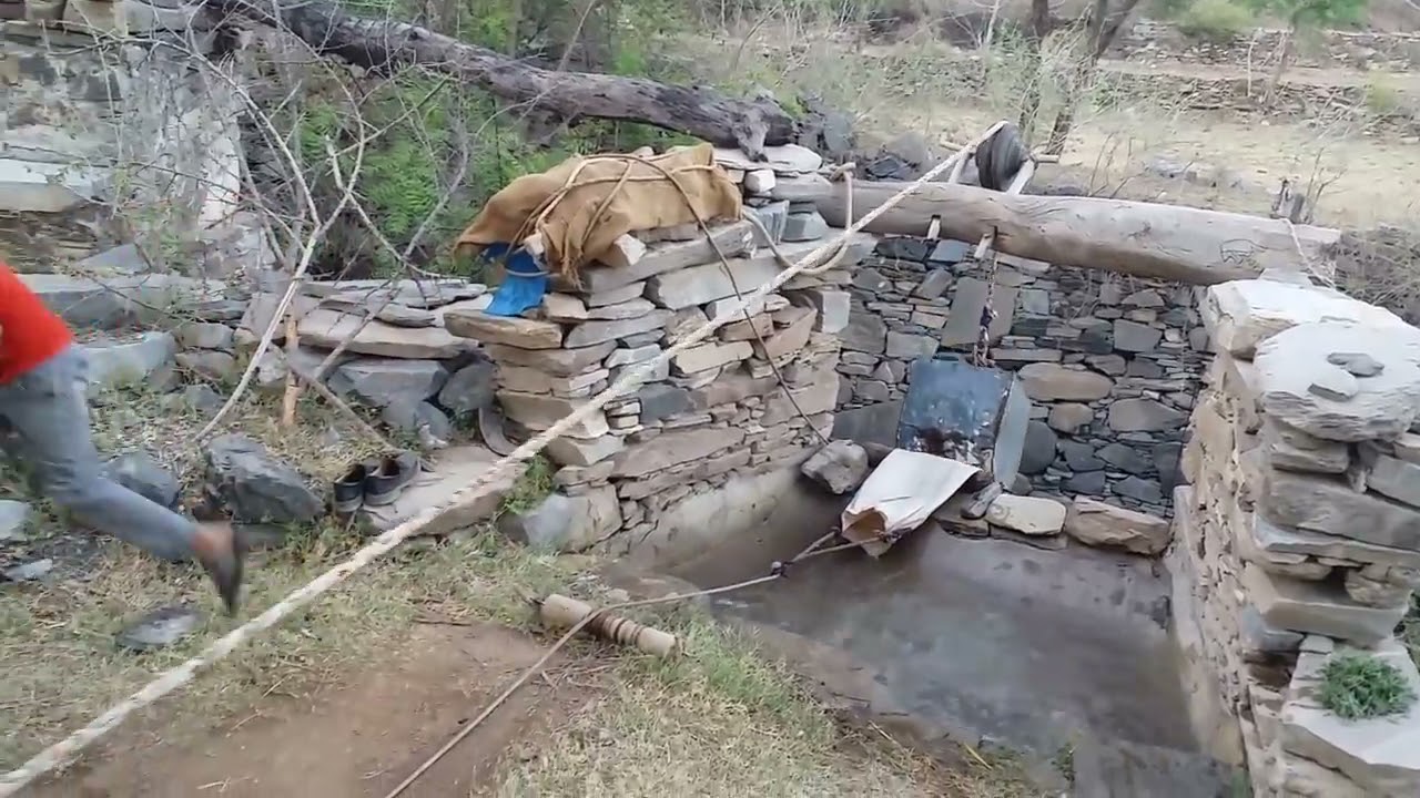 traditional irrigation methods (moat)