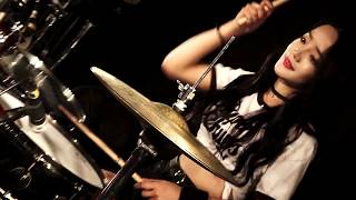 Download lagu Bad Romance (Lady Gaga, Halestorm) by Rolling Quartz 롤링쿼츠 (LIVE) mp3