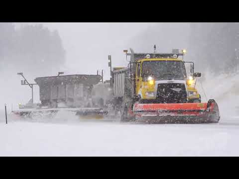 03-14-2021 Mount Rushmore, SD - Heavy Snowfall Blizzard Warning Plows in Black Hills