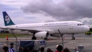 preview picture of video 'Rotorua - Sydney Landing for the first time in Rotorua Airport'
