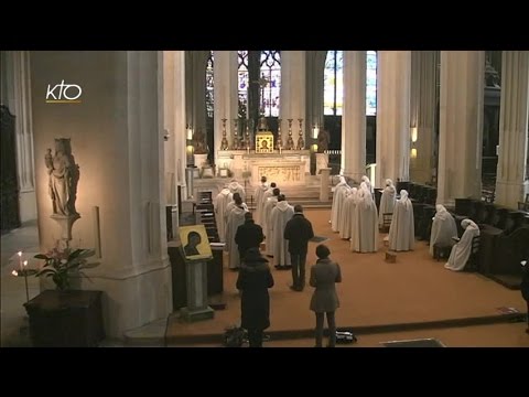 Office du milieu du jour du 13 février 2016