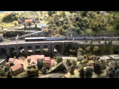 TRENI MERCI SUL PLASTICO LINEA DEI GIOVI : RONCO SCRIVIA (GE) 4 - 10 - 2014.