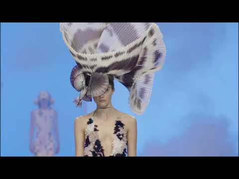 Del Core spring summer 2022 fashion show