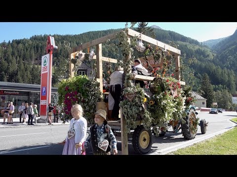 download lagu mp3 mp4 Erntedankfest, download lagu Erntedankfest gratis, unduh video klip Download Erntedankfest Mp3 dan Mp4 Music Online Gratis