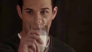 pretty little liars scenes that live rent free in my mind