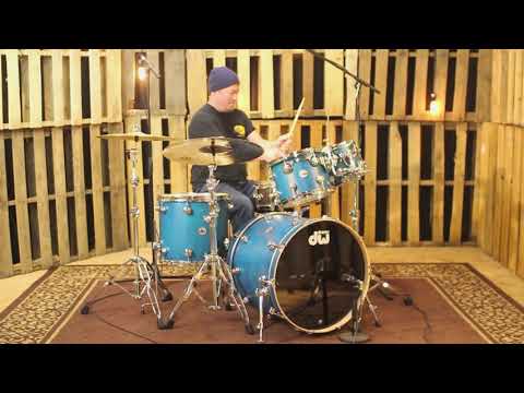 DW Collector's Maple Azure Drum Set - 22, 10, 12, 16