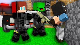 JJ and Mikey joined the Police in Minecraft! What happened? Maizen Challenge