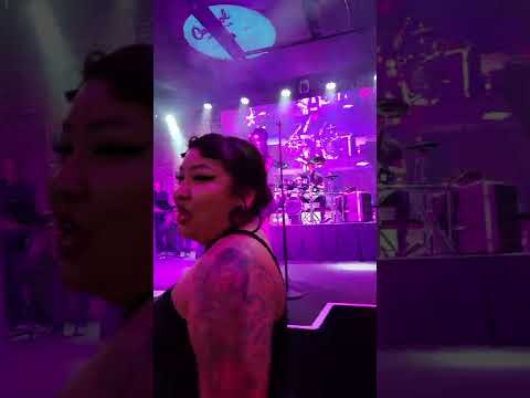 Elvia Cadena with The_Amy_ winehouse_Experience "Valeria" ROCK & BREW 2.6.22