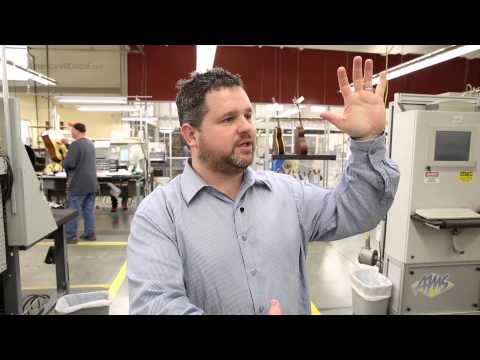 AMS C.F. Martin Guitar Factory Tour - Final Inspection (22/23)