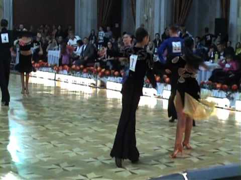 Sofroni Malin & Acatrinei Alexandra - Chisinau open 2012 - final samba.mpg