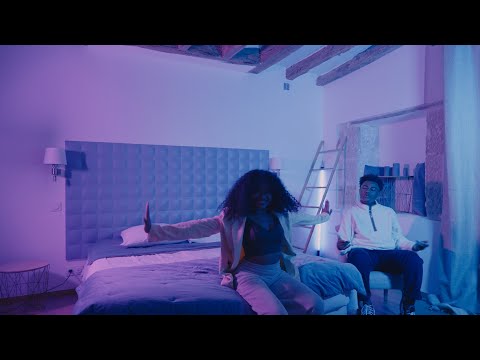 Naid - Loin d'ici ( Clip Officiel )