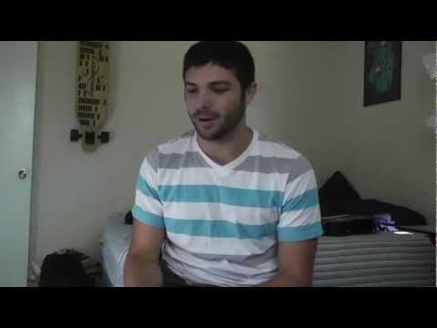 My experience remedying sweaty/sticky hands before performing on the Guitar