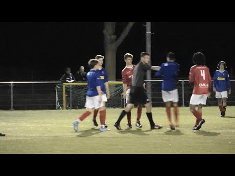 Tweede helft RKTVC JO17-1 - VV DOVO JO17-1.