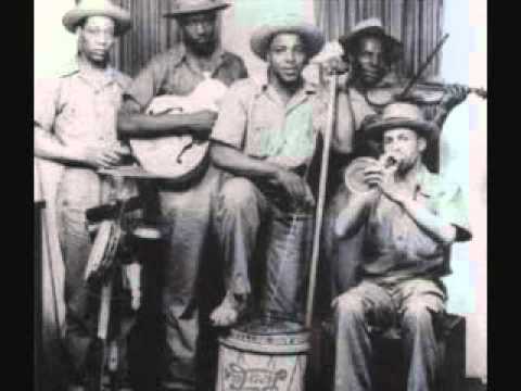 Memphis Jug Band - Stealin' stealin' (1928)