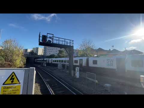 SWR class 444 s screeching into Bournemouth platform 3 