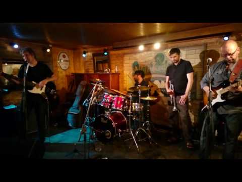 Pětičlenné trio - Pětičlenné trio - Ze dna