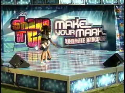 At Shake it Up:Make Your Mark:ULTIMATE DANCE OFF