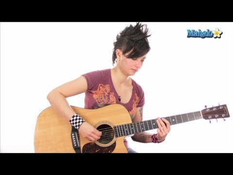 How to Play "S&M" by Rihanna on Guitar