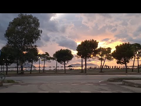 Un traseu superb pana La casa de la Roca - Vlöre sa vedem apusul!