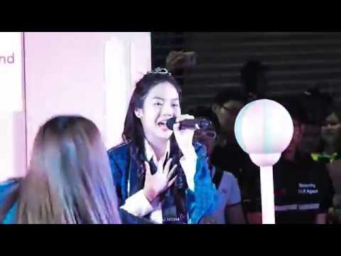 180610 SatchanBNK48 - วันแรก @ Pastel Market